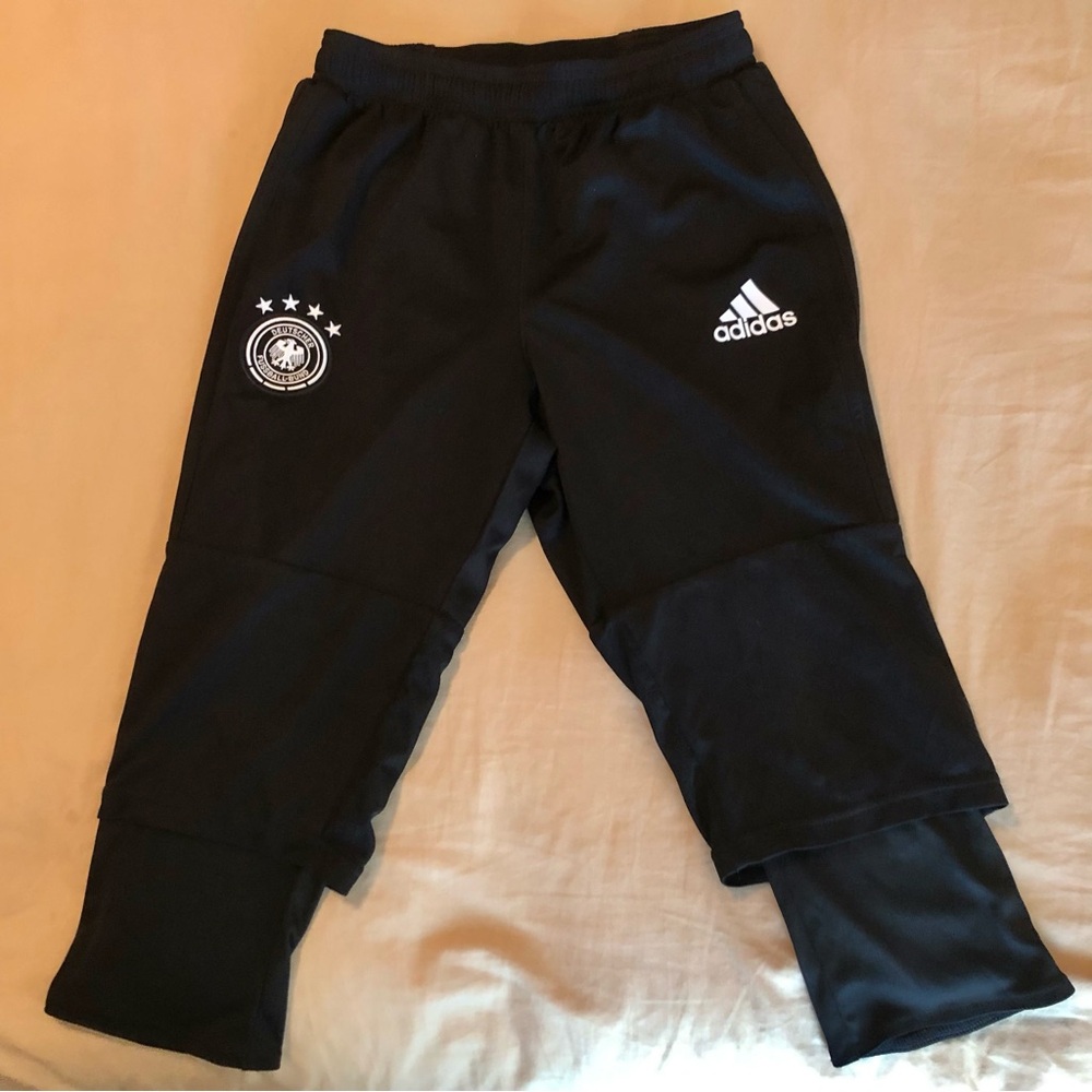 Adidas Germany 3/4 Soccer Training Pants w/ Integrated tights, Small, pre-owned